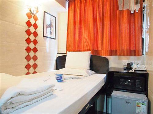 Day And Night Hostel Block D 10Th Floor Hong Kong Extérieur photo