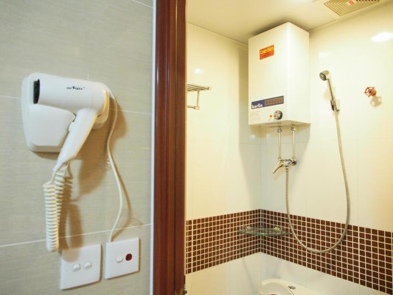 Day And Night Hostel Block D 10Th Floor Hong Kong Extérieur photo