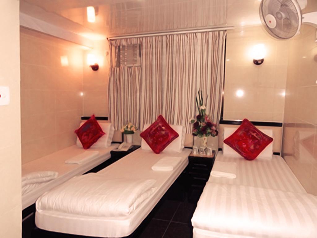 Day And Night Hostel Block D 10Th Floor Hong Kong Extérieur photo