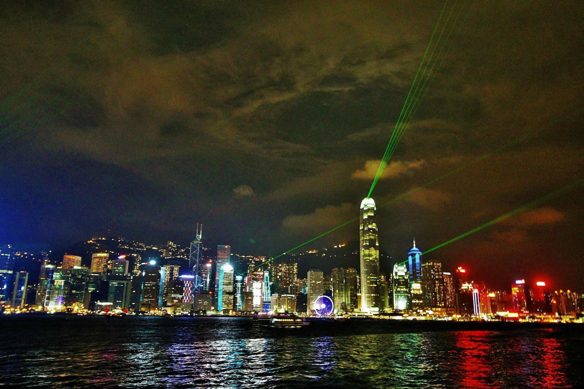 Day And Night Hostel Block D 10Th Floor Hong Kong Extérieur photo